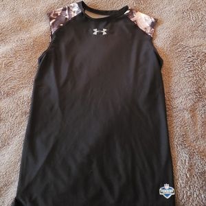 Under Armour black fitted tank. Boy YLG